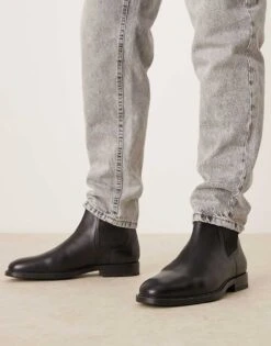 Mango Elasticated Detail Chelsea Boot In Black For Men