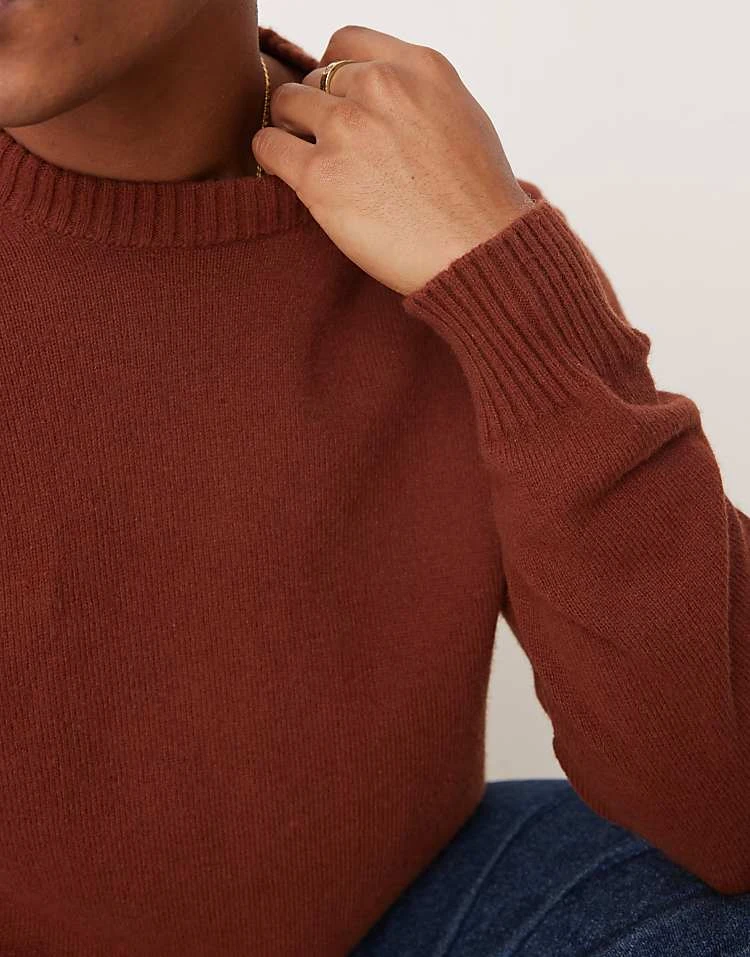 Mango Roundneck Regular Fit Wool Sweater In Burgundy For Men 4 Mango Roundneck Regular Fit Wool Sweater In Burgundy For Men - Image 2