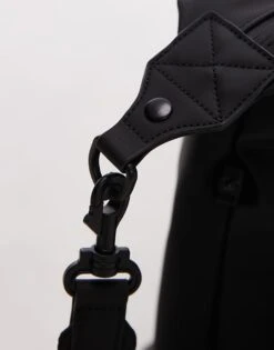 Mango Duffle Bag With Removable Strap Inblack For Men -Modern Menswear 207855903 4