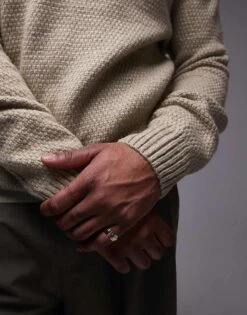 Mango Sweatshirt In Washed Green For Men Pale Green -Modern Menswear 207889446 4