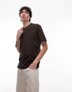 Mango Relaxed Fit T-shirt In Dark Brown For Men -Modern Menswear 208007683 4